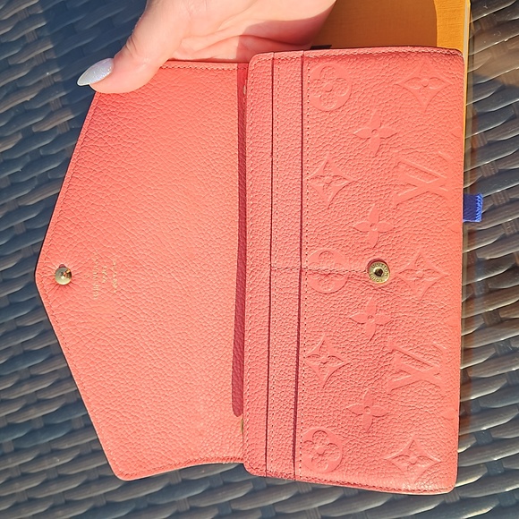 Louis Vuitton Pink Empreinte Long Wallet Gold LV Logo w/Box + Dustbag - Picture 3 of 15